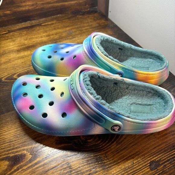 Crocs Tie Dye Fur Lined Clogs‎ Men’s Size 12 main image 5